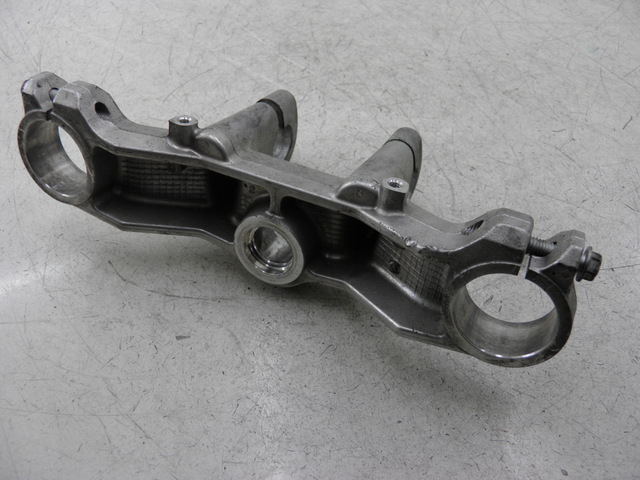 photo de Forcella superiore SUZUKI BURGMAN EXECUTIVE 650 (2008 - 2010)