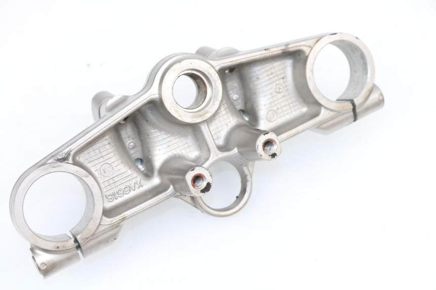 photo de Forcella superiore SUZUKI GSF S BANDIT 600 (2000 - 2004) - Dettaglio del componente