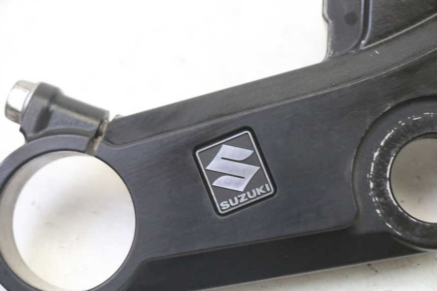 photo de PIASTRA SUPERIORE SUZUKI SV S 650 (2003 - 2009)