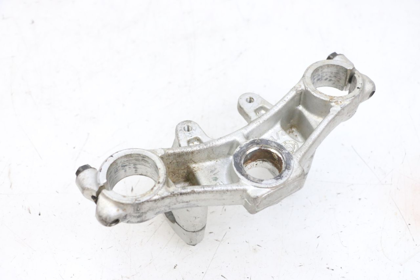 photo de Forcella superiore YAMAHA TTR 125 (2000 - 2020) - Primo piano tecnico