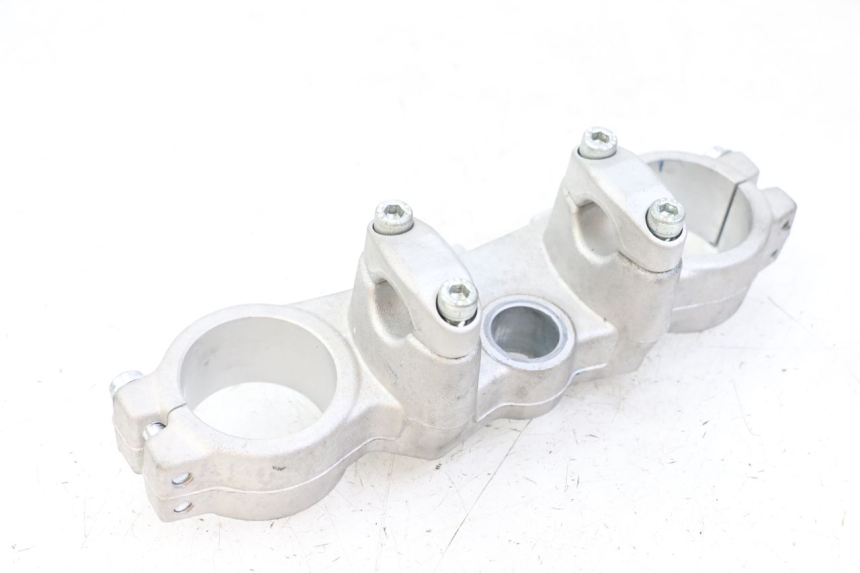 photo de PIASTRA SUPERIORE VENT DERAPAGE 50 (2018 - 2023)
