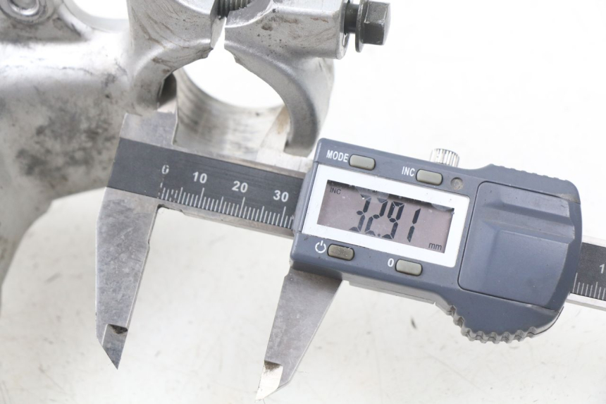 photo de Forcella superiore YAMAHA TW 125 (1998 - 2002)