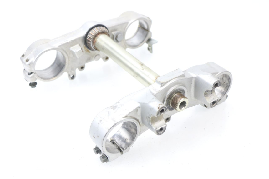 photo de PIASTRA SUPERIORE YAMAHA YZ 125 (1998 - 2005) - Marcature e riferimenti originali