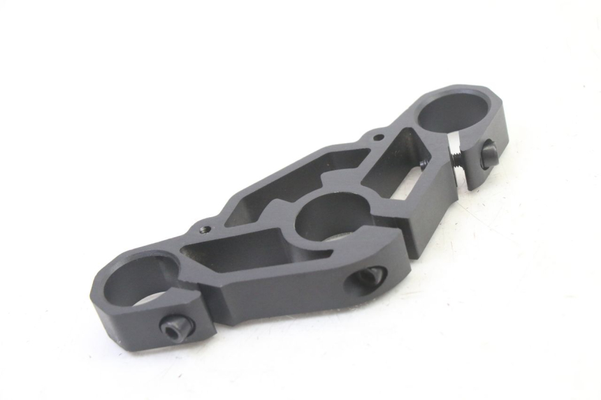 photo de PIASTRA SUPERIORE SEGWAY NINEBOT ZT3 PRO 1