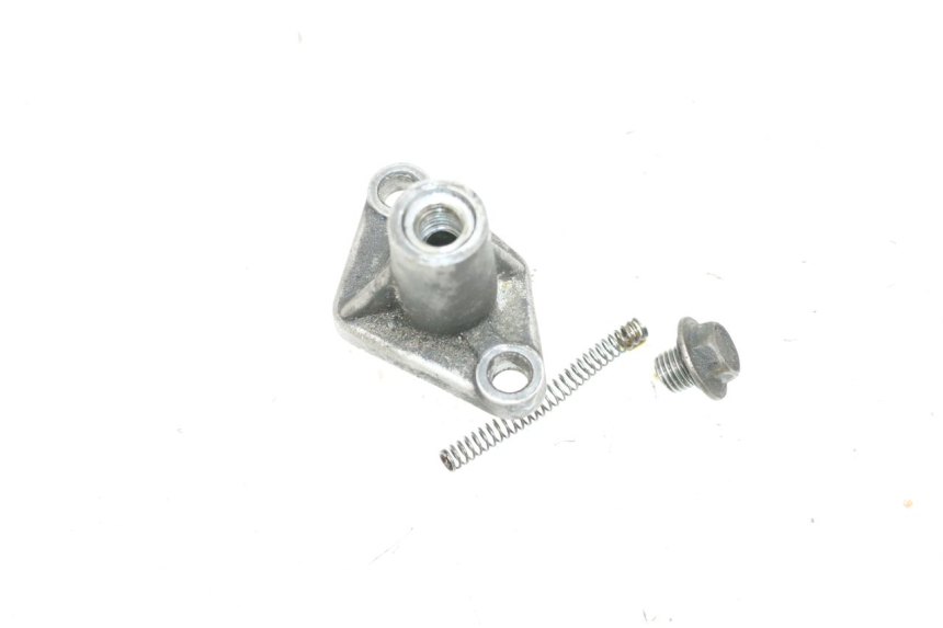 photo de TENDICATENA DISTRIBUTORE SYM ORBIT III 3 4T 50 (2018 - 2021) - Primo piano tecnico