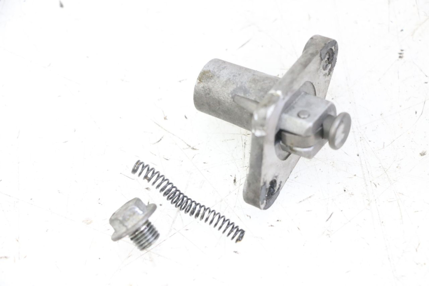 photo de TENDITORE CATENA DI DISTRIBUZIONE PEUGEOT SATELIS 125 (2013 - 2018)