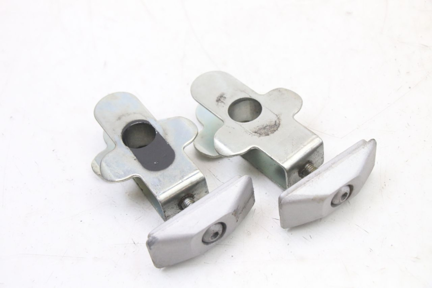 photo de Tenditore catena SUZUKI GSX F GSXF 650 (2007 - 2015)