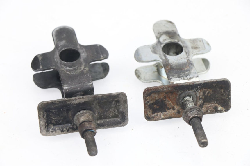 photo de Tenditore catena SUZUKI GSXF GSX F 600 (1988 - 1997)