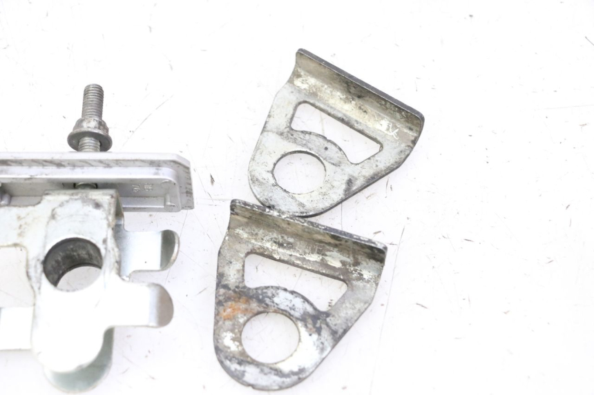 photo de Tenditore catena SUZUKI SV S 650 (2003 - 2009)