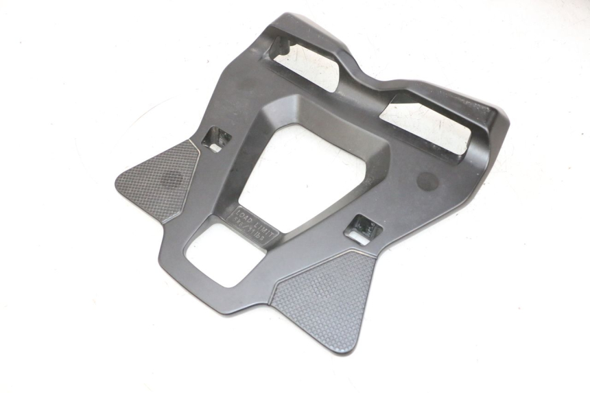 photo de BAULETTO YAMAHA NEO'S CORE 1 (2022 - 2026) - Stato della superficie e materiale