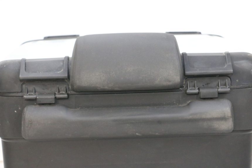 photo de BAULETTO BMW R GS 1250 (2021 - 2024) - Stato della superficie e materiale