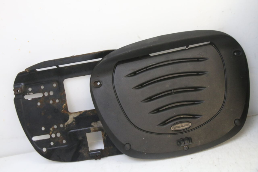 photo de BAULETTO PIAGGIO SUPER LX 125 (2000 - 2003)