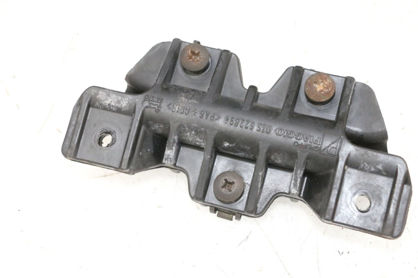 photo de BAULETTO PIAGGIO VESPA GTS SUPER IE 125 (2009 - 2016) - Vista principale