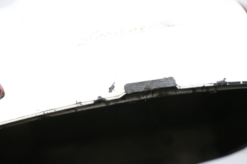 photo de BAULETTO PIAGGIO VESPA GTS SUPER IE 125 (2009 - 2016) - Primo piano tecnico