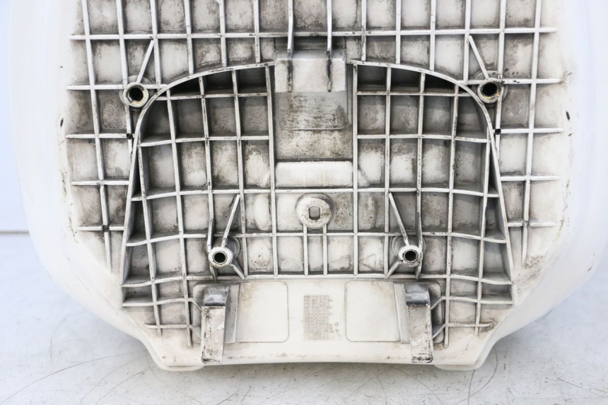 photo de BAULETTO PIAGGIO VESPA GTS SUPER IE 125 (2009 - 2016) - Marcature e riferimenti originali