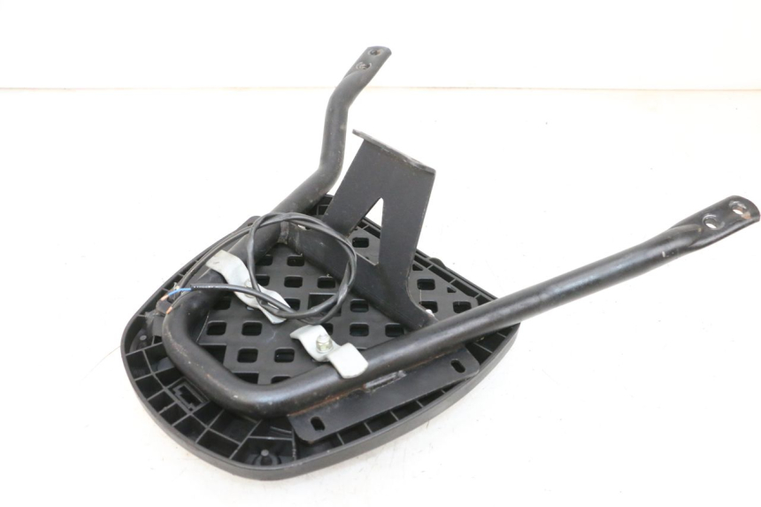 photo de BAULETTO YAMAHA XMAX X-MAX 125 (2006 - 2009) - Primo piano tecnico