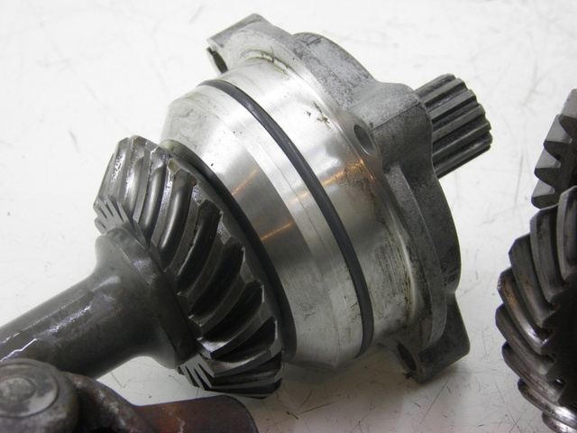 photo de TRASMISSIONE RUOTA YAMAHA FJR 1300 (2004 - 2005)