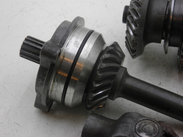 photo de TRASMISSIONE RUOTA YAMAHA FJR 1300 (2004 - 2005)