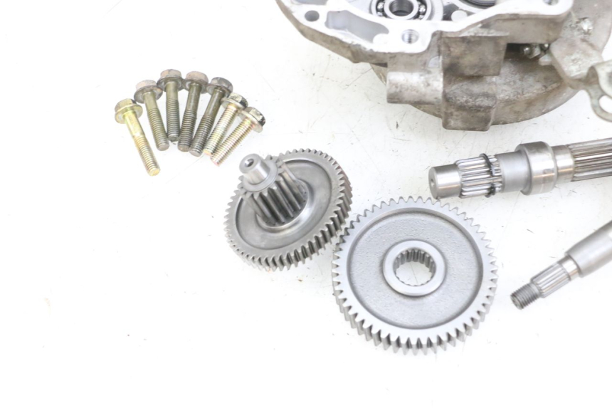 photo de TRASMISSIONE RUOTA PEUGEOT KISBEE 4T 50 (2010 - 2017) - Altra angolazione