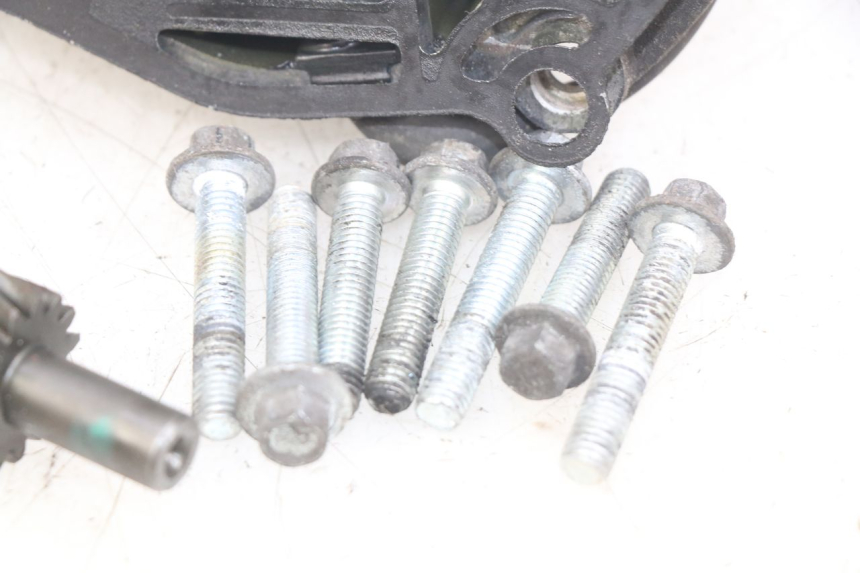 photo de TRASMISSIONE RUOTA PIAGGIO MP3 125 (2006 - 2014)