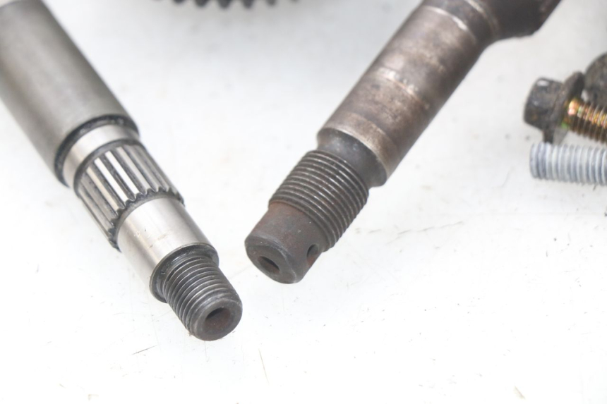 photo de TRASMISSIONE RUOTA PIAGGIO X9 EVOLUTION 125 (2003 - 2007)