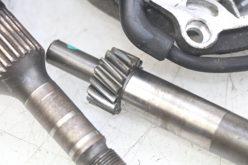 photo de TRASMISSIONE RUOTA PIAGGIO XEVO - X EVO 125 (2007 - 2016)