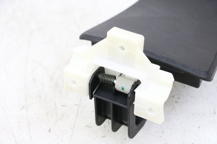 photo de CARBURANTE SPORTELLO HONDA PCX (JF57/JF64) 125 (2014 - 2018)