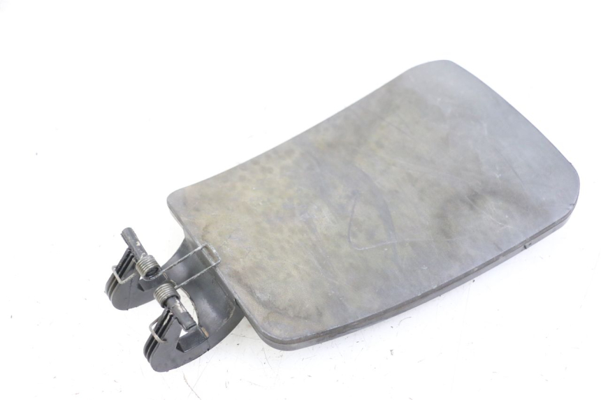 photo de SPORTELLO DEL SERBATOIO PIAGGIO MP3 LT 400 (2007 - 2012) - Altra angolazione