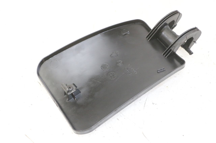 photo de CARBURANTE SPORTELLO PIAGGIO MP3 LT 300 (2010 - 2016)