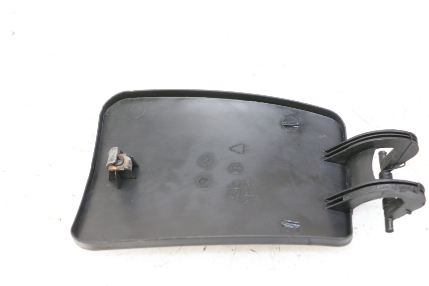 photo de CARBURANTE SPORTELLO PIAGGIO MP3 LT 300 (2010 - 2016)