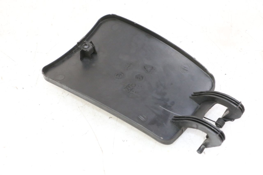 photo de CARBURANTE SPORTELLO PIAGGIO MP3 RL 250 (2007 - 2010)
