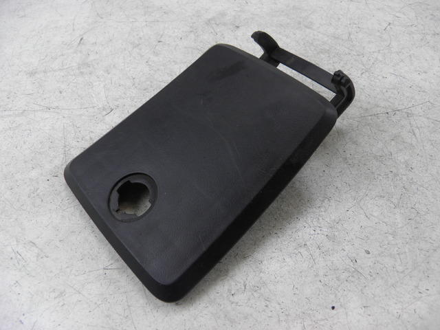 photo de Sportello del serbatoio SUZUKI UH BURGMAN 125 (2002 - 2006)