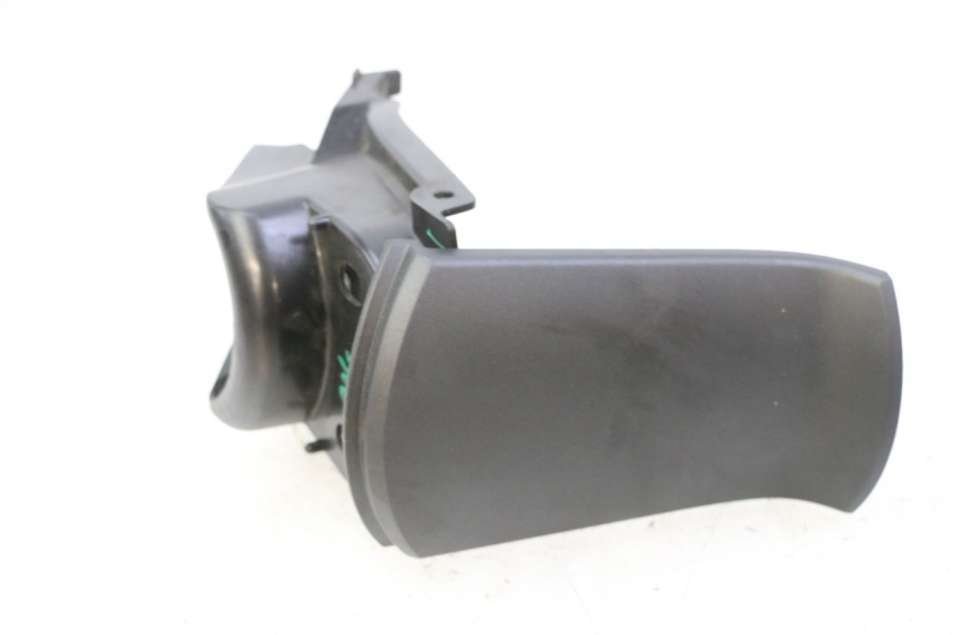 photo de CARBURANTE SPORTELLO YAMAHA XMAX X-MAX 125 (2021 - 2025)