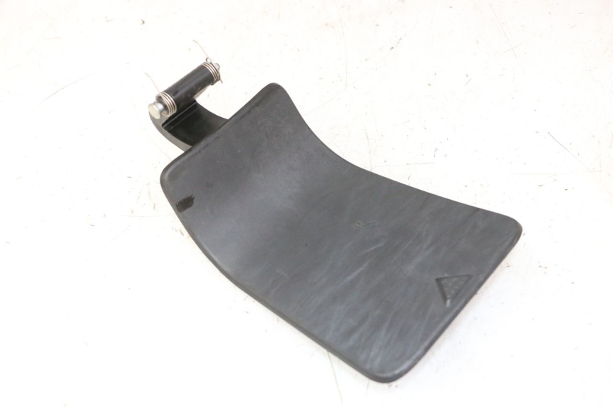 photo de CARBURANTE SPORTELLO YAMAHA X-MAX XMAX 125 (2010 - 2014)