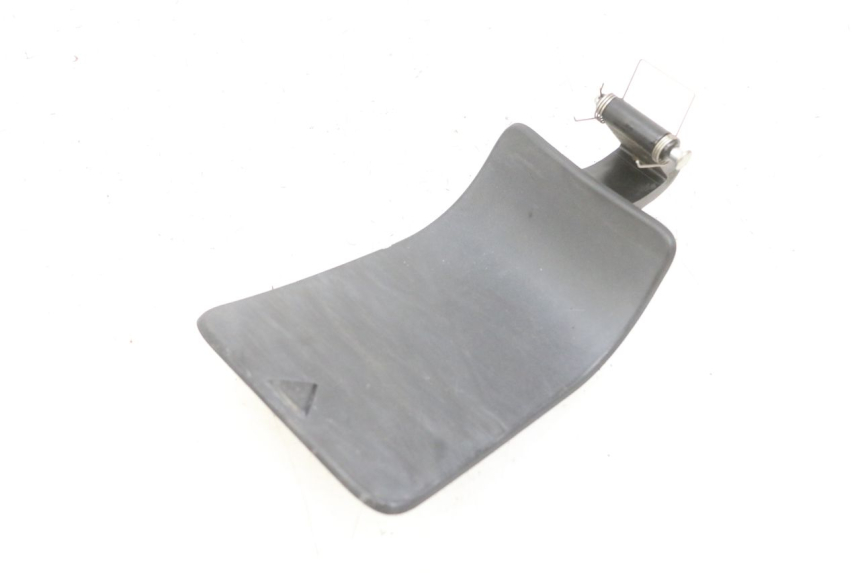 photo de CARBURANTE SPORTELLO YAMAHA X-MAX XMAX 125 (2010 - 2014)