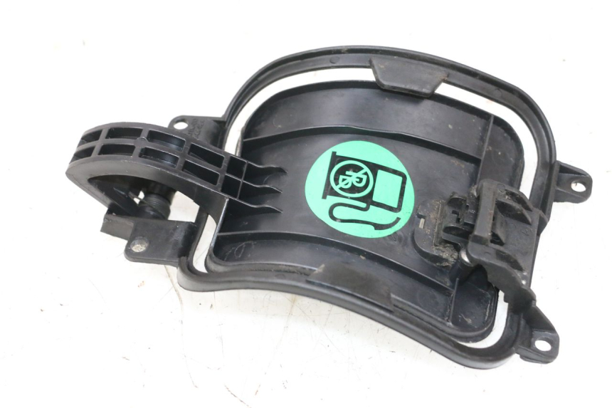 photo de SPORTO DEL CARBURANTE YAMAHA XMAX X-MAX 125 (2006 - 2009) - Dettaglio del componente