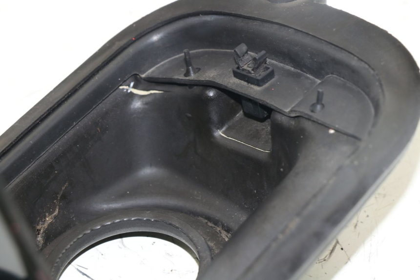 photo de SPORTELLO DEL SERBATOIO YAMAHA YP MAJESTY 125 (2007 - 2010)