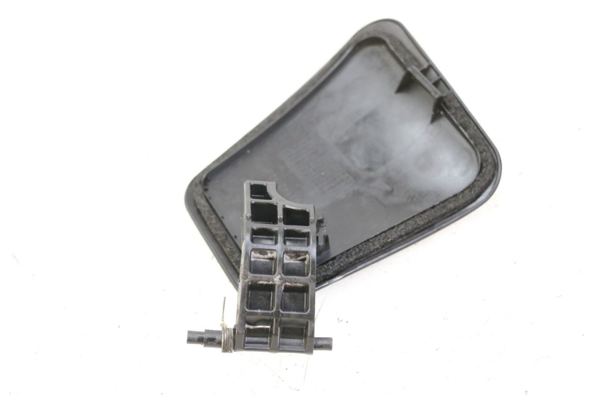 photo de SPORTELLO ANTERIORE SUZUKI BURGMAN 125 (2015 - 2017)