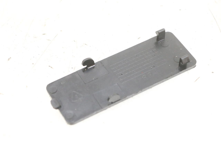 photo de SPORTELLO ANTERIORE SYM CROX 4T 50 (2016 - 2023) - Dettaglio del componente