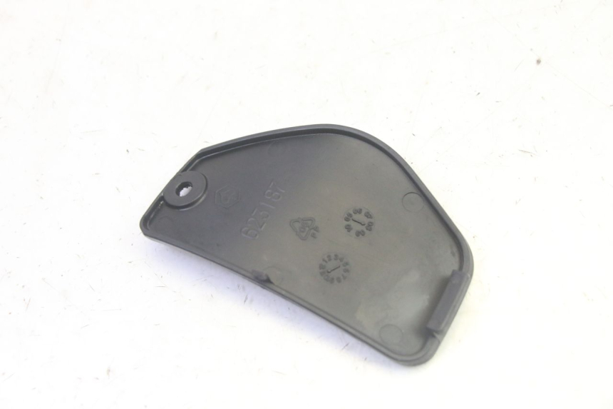 photo de SPORTELLO ANTERIORE PIAGGIO MP3 RL 250 (2007 - 2010) - Zoom sullo stato d'uso