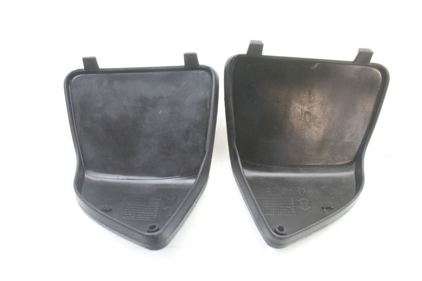 photo de SPORTAELLI DI ISPEZIONE ANTERIORE PIAGGIO VESPA GRANTURISMO 125 (2003 - 2007)
