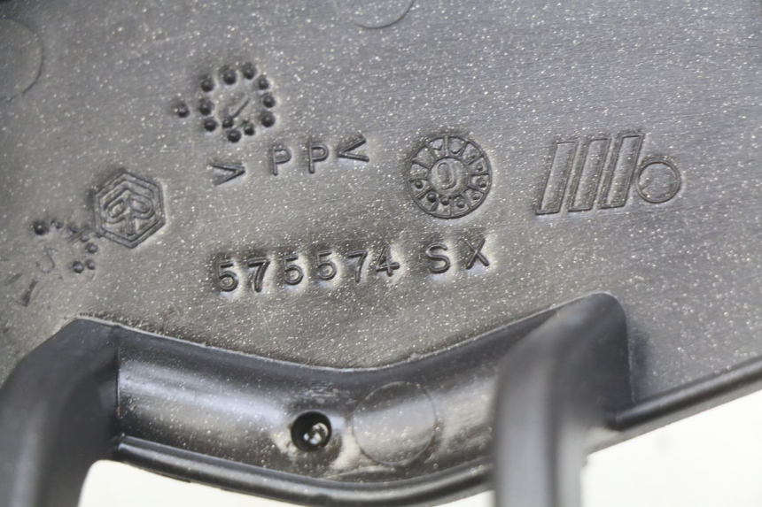 photo de SPORTAELLE ANTERIORE PIAGGIO X9 EVOLUTION 500 (2003 - 2005)