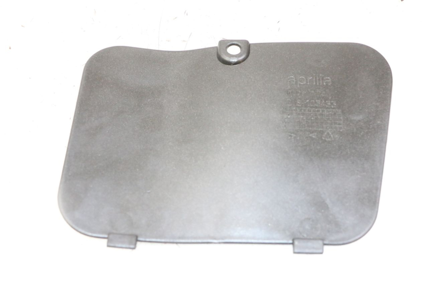 photo de SPORTELLO ANTERIORE APRILIA SCARABEO GT TOURING 125 (1999 - 2005)