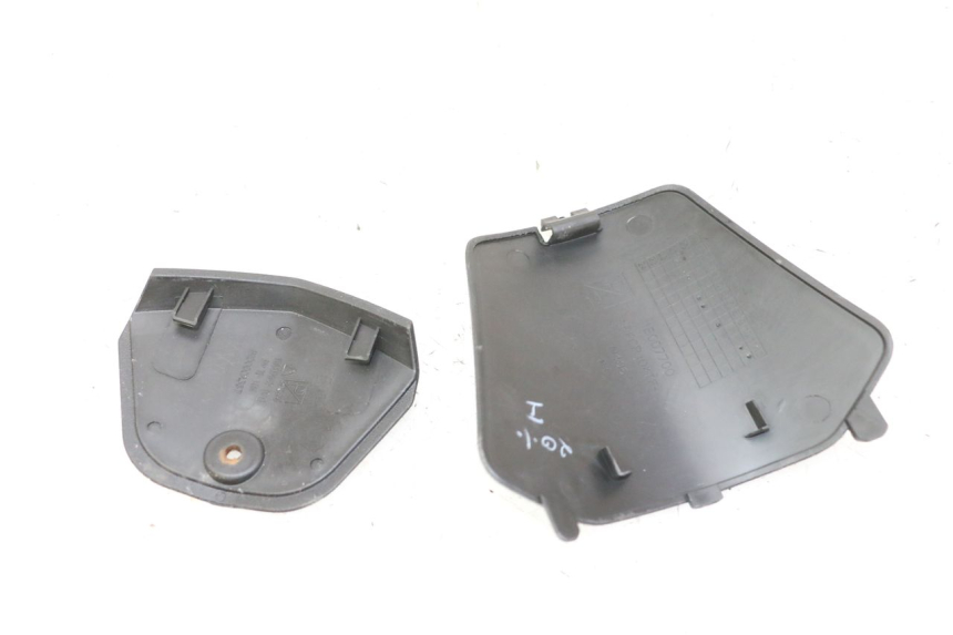 photo de SPORTELLO ANTERIORE APRILIA SXR 50 (2021 - 2023)