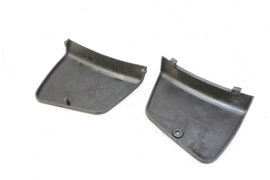 photo de SPORTA DI ISPEZIONE ANTERIORE PIAGGIO XEVO - X EVO 125 (2007 - 2016)