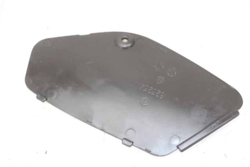photo de SPORTELLO DESTRA PIAGGIO MP3 LT 300 (2010 - 2016)