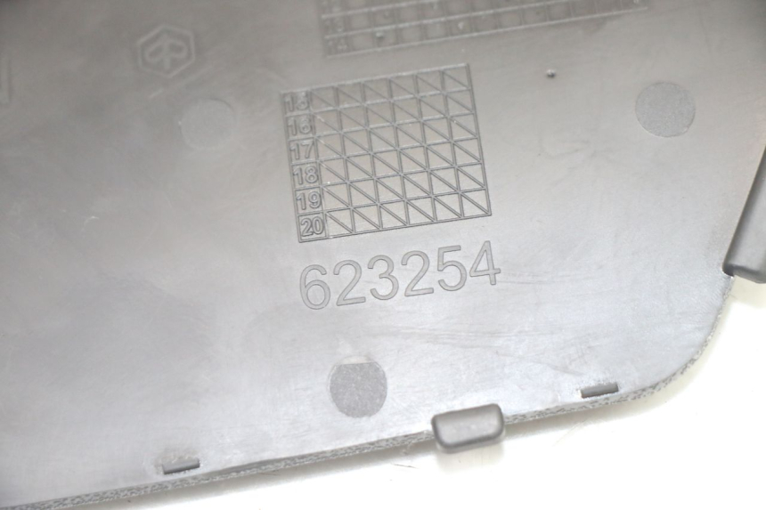 photo de SPORTELLO DESTRA PIAGGIO MP3 500 (2014 - 2016)