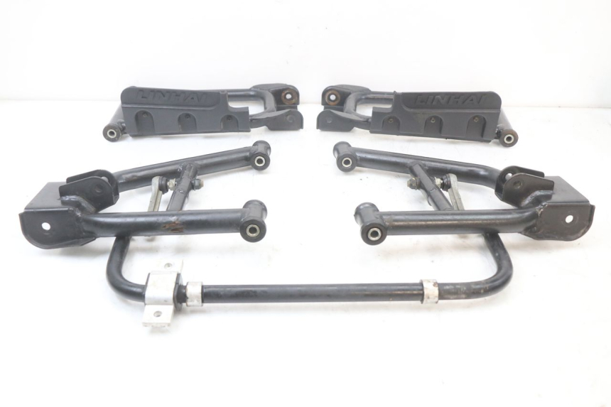 photo de BRACCIO OSCILLANTE POSTERIORE HYTRACK HY S 4X4 410 (2013 - 2016) - Primo piano ad alta risoluzione