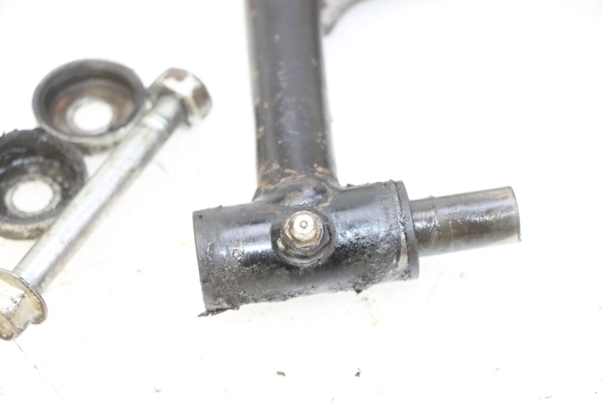 photo de BRACCIO OSCILLANTE ANTERIORE YAMAHA YFM R RAPTOR 250 (2008 - 2014)