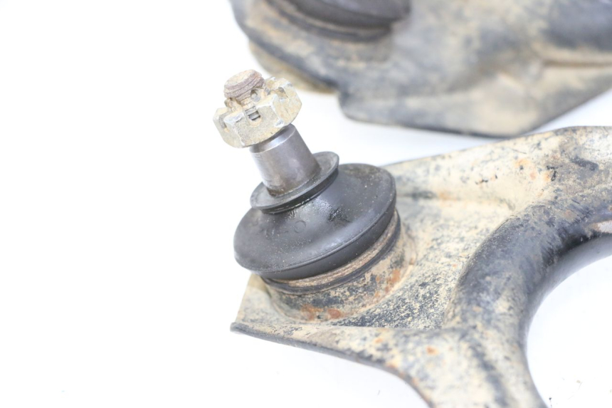 photo de BRACCIO OSCILLANTE ANTERIORE YAMAHA YFM R RAPTOR 250 (2008 - 2014)